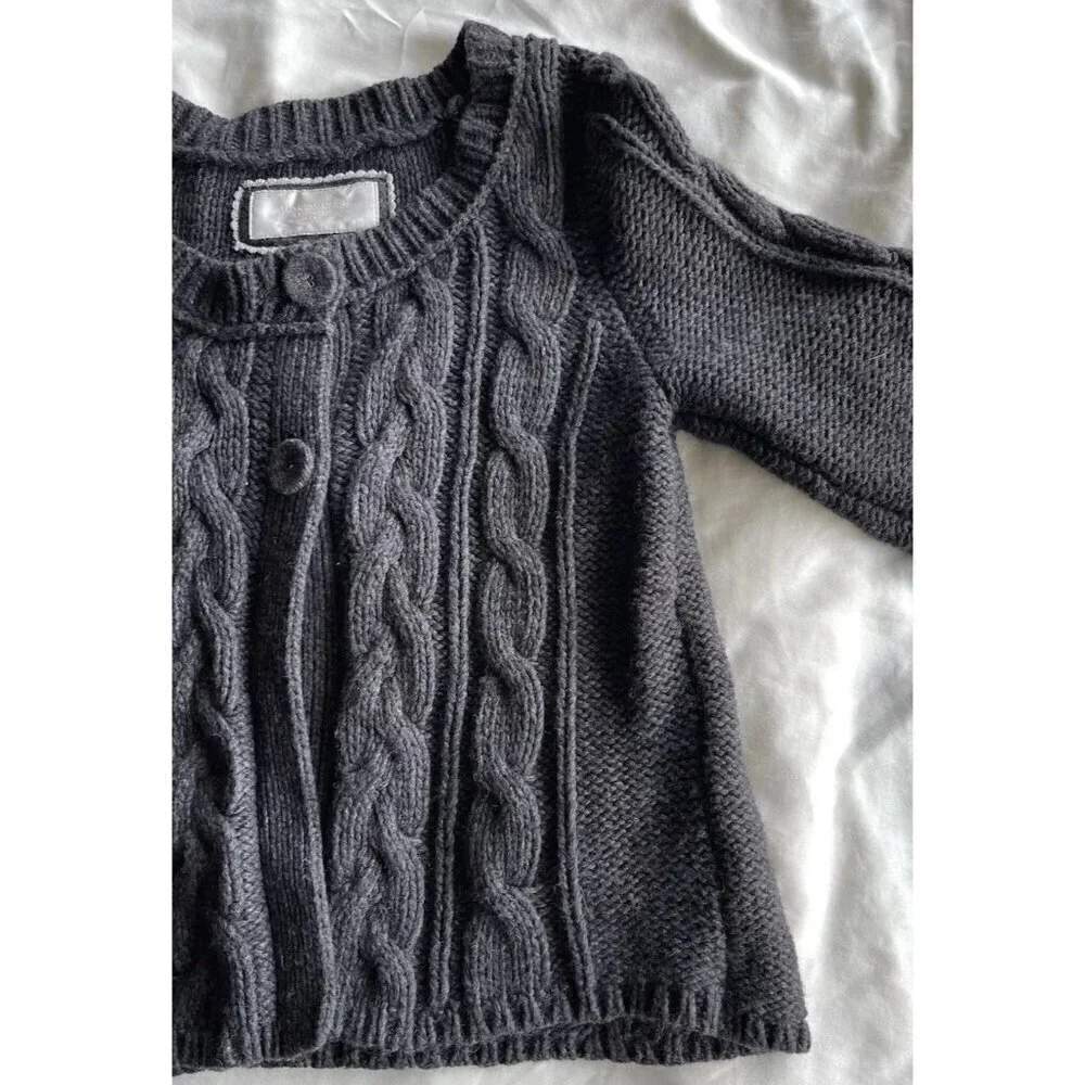 Vintage American Eagle Women’s sz Medium Cropped Pullover Gray Knitted Sweater